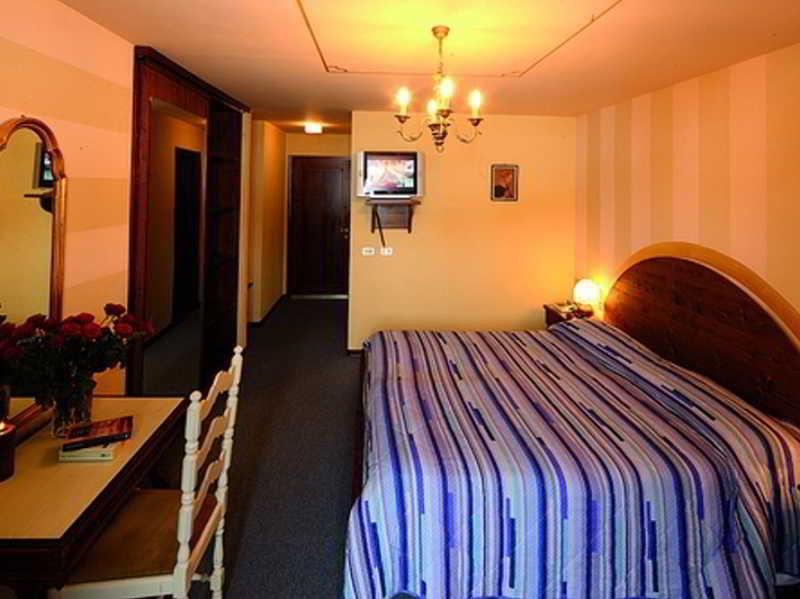 Hotel Pare Livigno Exteriör bild