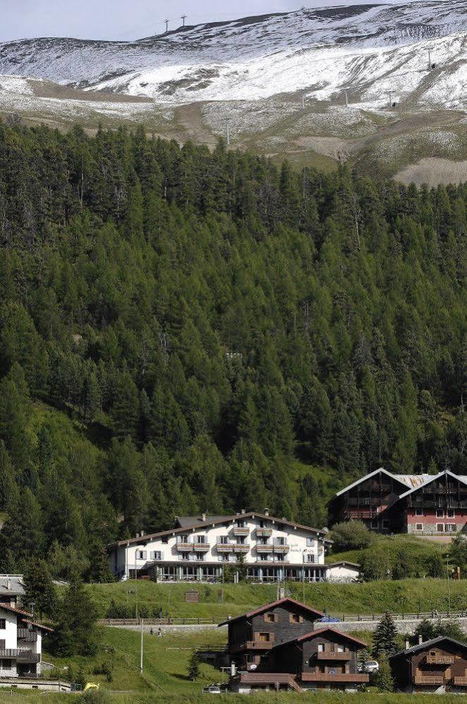 Hotel Pare Livigno Exteriör bild